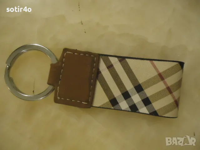 GUCCI, Burberrys, Ferragamo,ключодържатели нови., снимка 3 - Други ценни предмети - 47807541