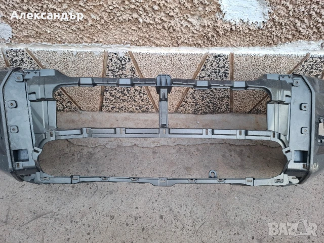 Броня за Toyota Hilux 2019 г., снимка 4 - Части - 43726034