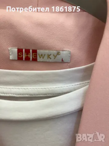 Дамско сако, снимка 3 - Сака - 47358378