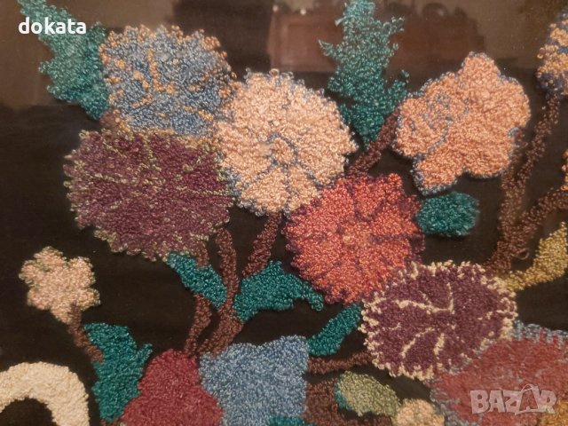 Стара ръчна бродерия от соца., снимка 6 - Антикварни и старинни предмети - 39271785