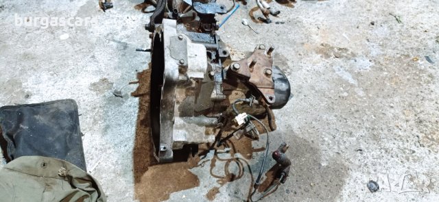 Ръчна скоростна кутия Mazda Premacy 5ск. - 250лв, снимка 3 - Части - 38786365