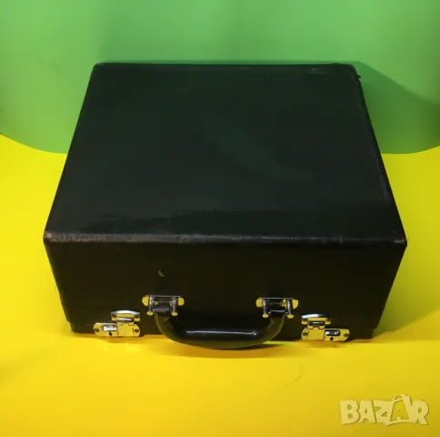 Винтидж пишеща машина Royal Portable  Латиница Модел O 1934 г. Работеща !, снимка 8 - Антикварни и старинни предмети - 48035393