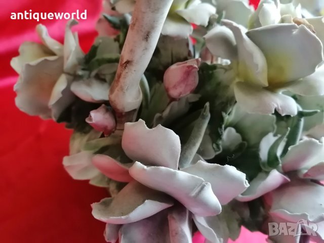 CAPODIMONTE Стара Порцеланова Кошница с Цветя ,Маркирана, снимка 3 - Антикварни и старинни предмети - 38563242