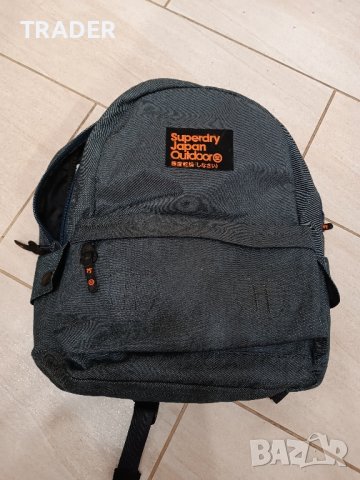 Сива унисекс раница с цветни акценти от Superdry JPN super dry, снимка 1 - Раници - 43412571