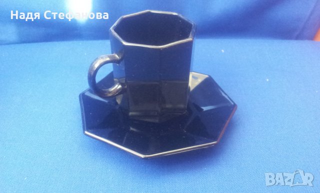 сервиз за кафе, черен аркопал , седмоъгълни, френски , снимка 10 - Чаши - 35436091