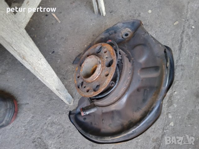 Шенкел заден за Мерцедес. w 203