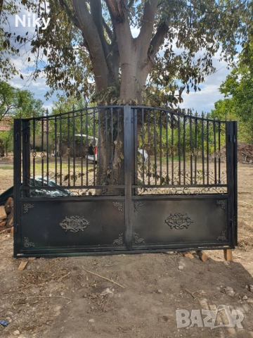 Врати от ковано желязо 