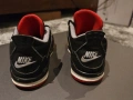 Детски маратонки Air Jordan 4 Retro Bred Design  номер 32, снимка 5