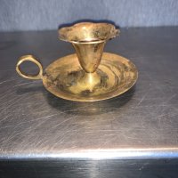 бронзов свещник с дръжка, снимка 1 - Антикварни и старинни предмети - 43414202