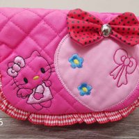 Детски чантички Hello Kitty, снимка 9 - Други - 32729539