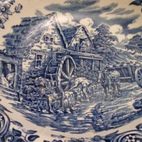 Дълбока порцеланова чиния Royal Tudor Ware, снимка 3 - Чинии - 27293977