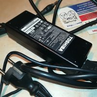 toshiba power adapter 19v/3,95a-germany 0307211952, снимка 1 - Лаптоп аксесоари - 33412453