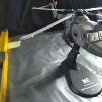 Колекционерски, военен хеликоптер 1:72 , снимка 2 - Колекции - 27265423