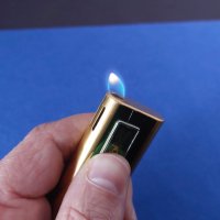 Колекционерска,японска запалка Scoria с батерия 12в, снимка 4 - Запалки - 35164985
