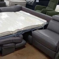 Голям сив кожен диван с функция сън "Clarence", снимка 5 - Дивани и мека мебел - 40279263