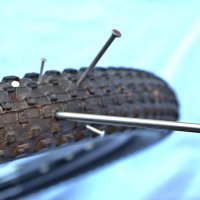 Squirt SEAL 120 мл - Боза за запушване на пробиви във велосипедни гуми , снимка 13 - Аксесоари за велосипеди - 43212181