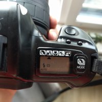 Фотоапарат Minolta Dynax 300si и обектив AF Sigma UC Zoom 28-70mm f/3.5-4.5, снимка 7 - Фотоапарати - 39174301