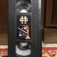 Видеокасета '' STAR WARS  Attack of the clones '' VHS, снимка 5 - Приключенски - 44044439
