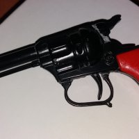 Метален пистолет с една капса Италия, снимка 4 - Колекции - 43596296