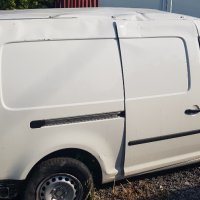 VW Caddy 1.6 TDI, 06.2014г, снимка 2 - Автомобили и джипове - 26796152