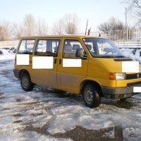 VW Transporter T4 2.4 78 к.с., снимка 1 - Бусове и автобуси - 37691646