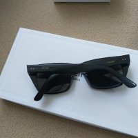 Оригинални слънчеви очила Celine с кроко ефект, снимка 1 - Слънчеви и диоптрични очила - 36970118