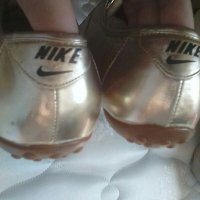 Nike. Size 40 Златисти маратонки, снимка 4 - Маратонки - 28442627