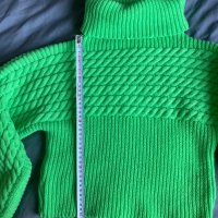 Зелен пуловер , снимка 2 - Блузи с дълъг ръкав и пуловери - 43909135