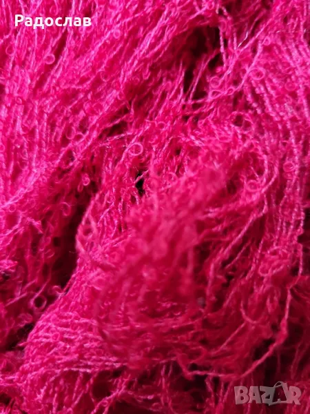 Продавам прежда вълнено букле вишнев цвят
200 г, снимка 1