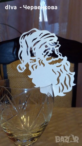 Коледни /новогодишни/ тейбъл картички за чаши - камбанка и дядо Коледа, снимка 1