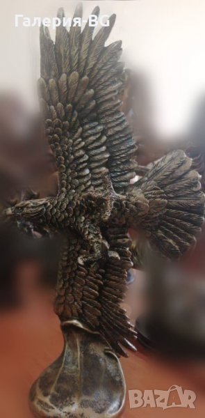 Декоративна статуетка на орел , снимка 1