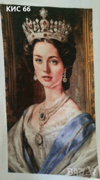 Кралицата, снимка 1