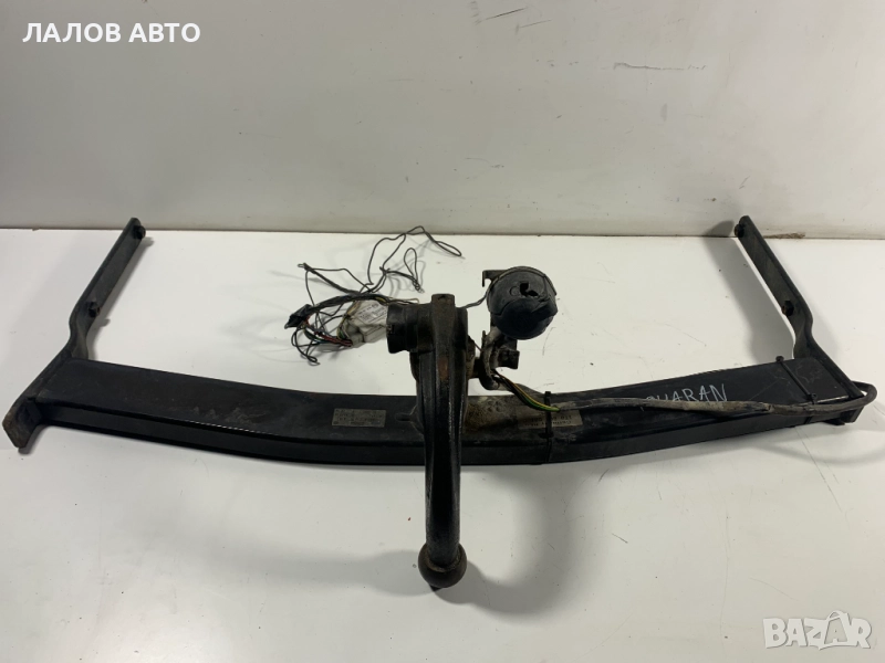 Оригинален теглич Фолксваген Туран teglich Volkswagen Touran 1T083881C, снимка 1