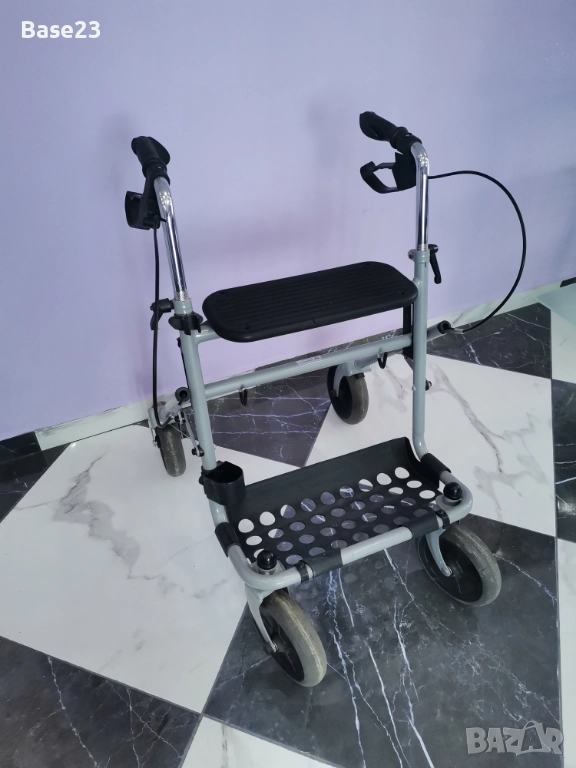 Проходилка за възрастни / ролатор, снимка 1