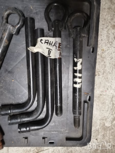 Ключ за гуми 17, снимка 1