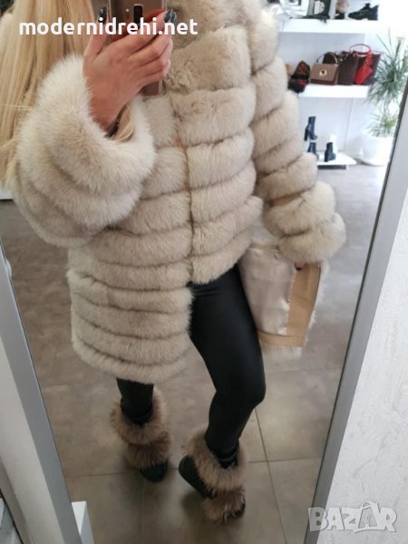 Дамско луксозно палто с Лисица код 112, снимка 1