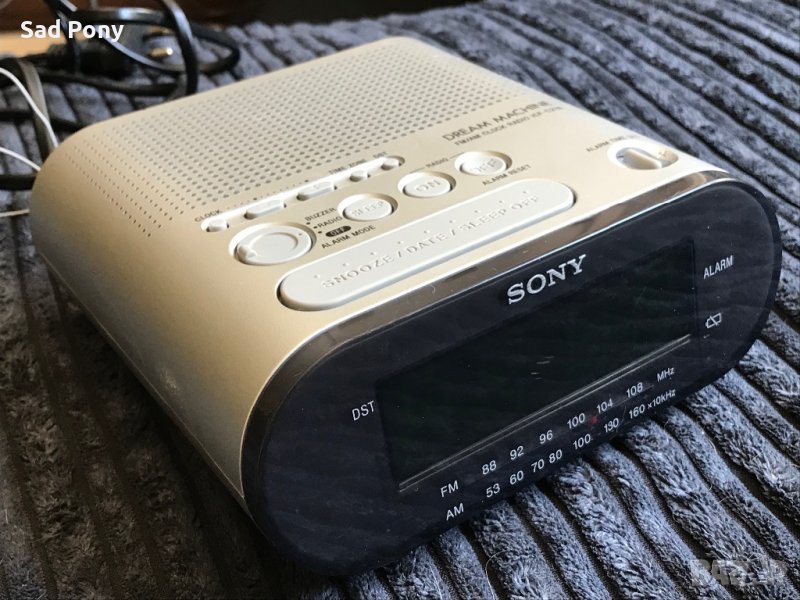 Sony ICF-C218 радио , снимка 1