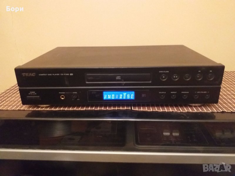TEAC CD-P 1260, снимка 1