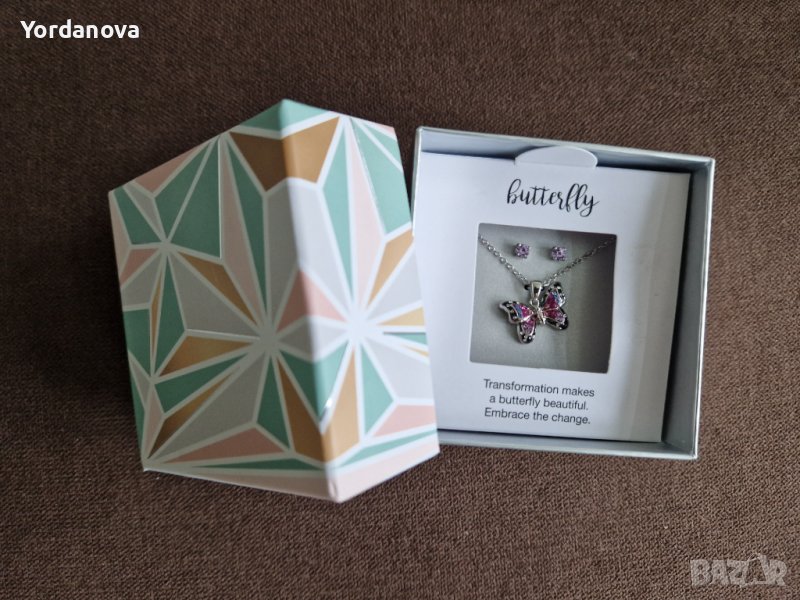 Комплект синджирче с висулка и обеци, снимка 1