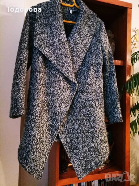 Дамско сиво палто букле H&M DIVIDED, снимка 1