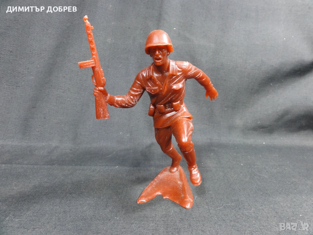 СТАРА РЕТРО СОЦ СССР ПЛАСТМАСОВА ФИГУРКА РУСКИ ВОЙНИК ВСВ, снимка 1