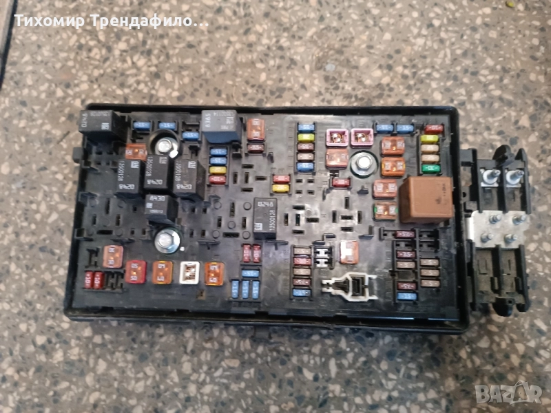 Бушониера Opel Insignia, 2009г. 13255300, 544 949 969, 544949969, 13222782, снимка 1