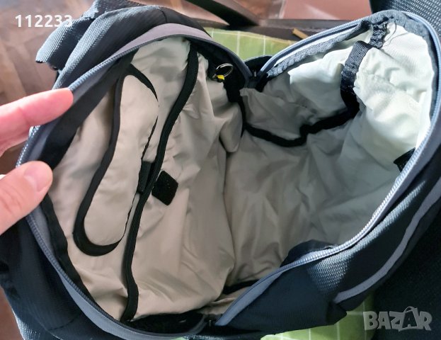 Чанта Pacsafe Venturesafe, снимка 10 - Чанти - 35111040