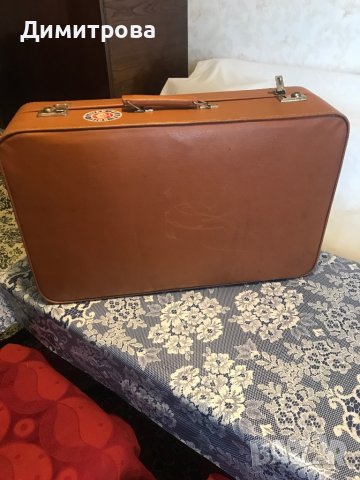 Стар ретро куфар - кожен, снимка 1 - Антикварни и старинни предмети - 44053042