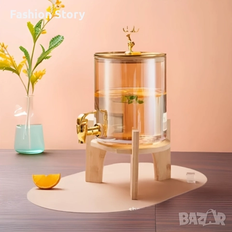 Голям диспенсър за напитки 8L с дървена стойка и златист кран, снимка 3 - Буркани, бутилки и капачки - 51800591