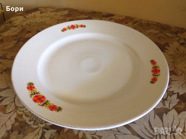 Български порцелан голямо плато, снимка 3 - Чинии - 33192987