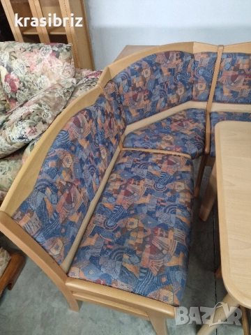 К-т Масивен Кухненски Ъгъл-Разтегателна Маса и 3 бр.Стола-внос от Германия!, снимка 4 - Дивани и мека мебел - 52463784