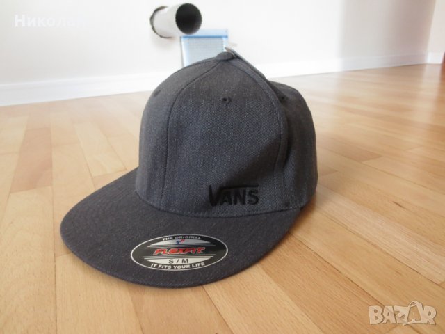 Vans Off The Wall, снимка 2 - Шапки - 33247008