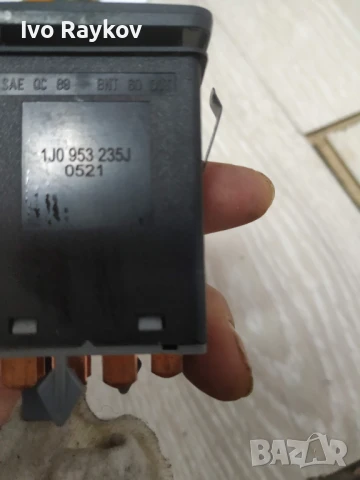 Бутон , авариини за VW JETTA,GTI,GOLF MK4 , 1J0953235J, снимка 5 - Части - 51015367