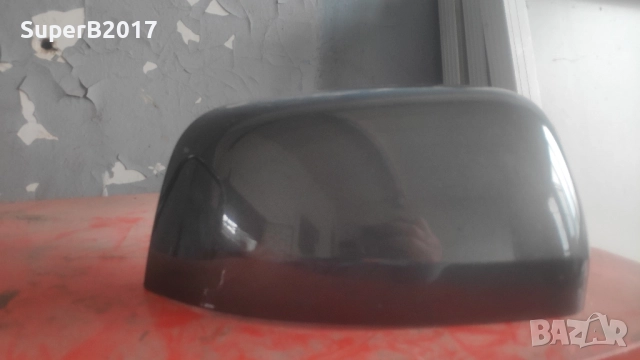 Продавам - капачка дясно огледало за Джип Гранд Чероки IV WK2